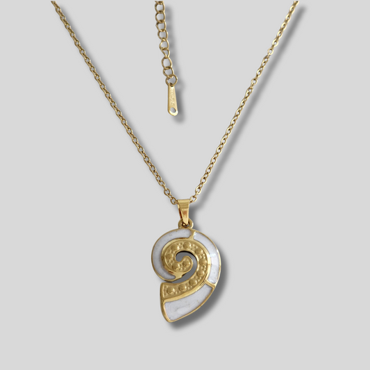 Shell Collar